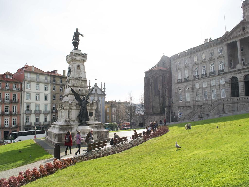 Merc Porto Central Place Buitenkant foto